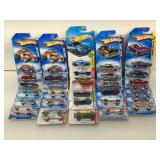 30 assorted hot wheels, see photos