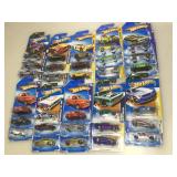 30 assorted hot wheels, see photos
