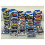 30 assorted hot wheels, see photos