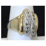 Two-Toned Sterling silver ring 
Size 7