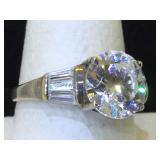 Sterling silver ring with clear glass 
Size 8