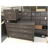 Bedroom set incl. Dresser w/mirror, nightstand