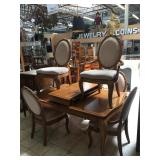 Wood dining table w/6 chairs and 2 leaves