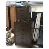 Wood dresser w/nightstand and bed set for queen