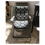Lounge patio chair