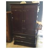 Armoire w/drawers