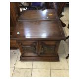 Pair of end tables
