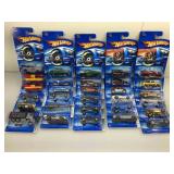 30 assorted hot wheels, see photos