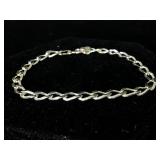 Sterling silver chain bracelet 
3 inches