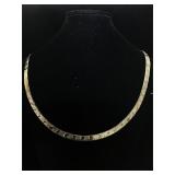 Sterling silver Clasp necklace 
8.5 inches 20.9g