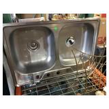 Aluminum sink and magazine rack