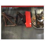 Garage and roadside emergency items