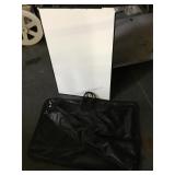 Easel board with case