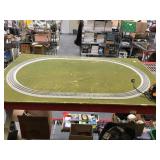 Train track with controller