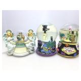 3 musical water globes. Local pickup Only.