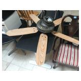 Hunter Ceiling fan, approx 50 inches diameter