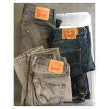 Assorted Levis Denim some sz 32