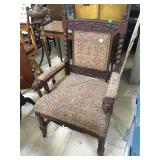 Vintage wood arm chair w/carved lions