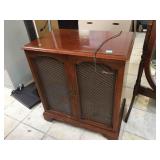 Magnavox Record cabinet