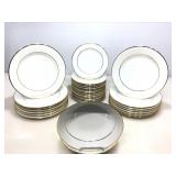 Serving set Strawberry Street  30 pieces. Mostly