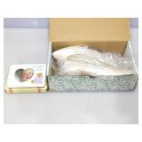 Dyeables size 10 and Russ frame in boxes.