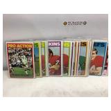 (30) 1972 Topps football in sleeves