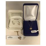 14k gold lot of three pieces jewelry 14k gold lot of three pieces jewelry