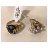 Gold rings 14k One w/ Pearls One w/ Diamonds - 14g Gold rings 14k One w/ Pearls One w/ Diamonds - 14g