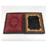 Vintage pocket mirror Vintage pocket mirror