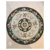 Round Accent Rug