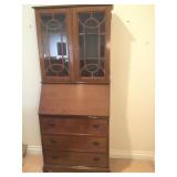 Secretary / Desk Secretary / Desk