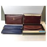 Buxton & Rolfs Swagger Clutch NIB Buxton & Rolfs Swagger Clutch NIB