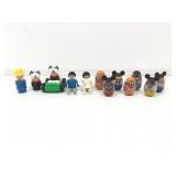 Assorted vintage toys.