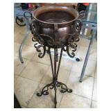 Metal Plant pot on metal stand