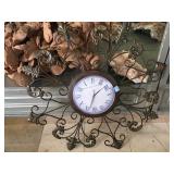 Metal Round wall hanging clock