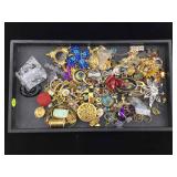 Lot of assorted costume jewelry