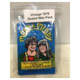 2 1978 topps mork and mindy packs