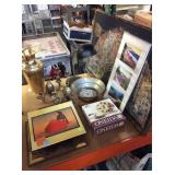 Decorative collectibles