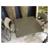 Folding table w/folding chairs