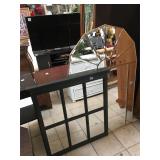 Pair of wall hanging mirrors, approx 2.5 ft wide