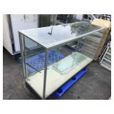 5 ft display case with shelves - no doors