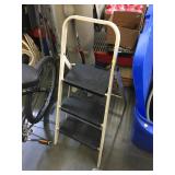Stepladder 3 ft tall
