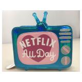 New Bewaltz fashion purse. TV Netflix All Day.