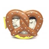 New Bewaltz Pretzel fashion fun purse with strap.