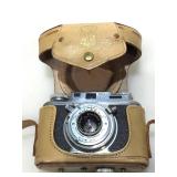 Vintage Balsey camera Model B2 w/leather case