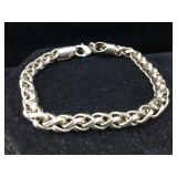 Sterling chain bracelet. 8 in,17.9 g