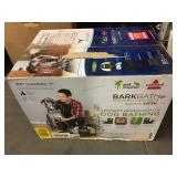 Bark bath dog bather in box