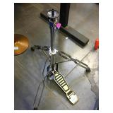 Cymbal stand w/pedal (No Cymbal)