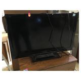 Panasonic TV 32 inches with stand, controller and