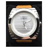 New Invicta DNA Model 28601 in Box.